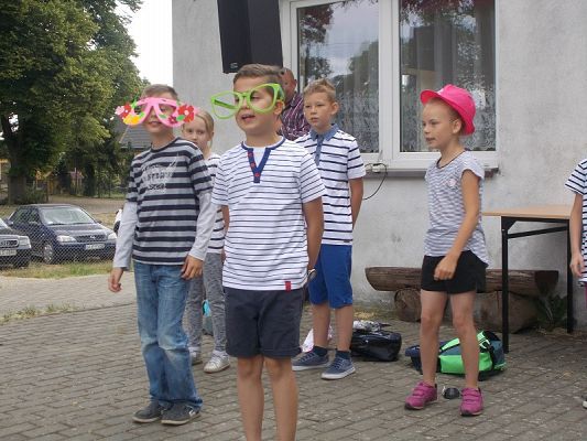 Grafika #0: Zakończenie klasy III SP