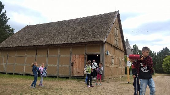 Grafika #27: Wycieczka do Wdzydz Kiszewskich