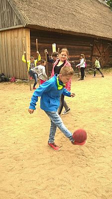 Grafika #77: Wycieczka do Wdzydz Kiszewskich