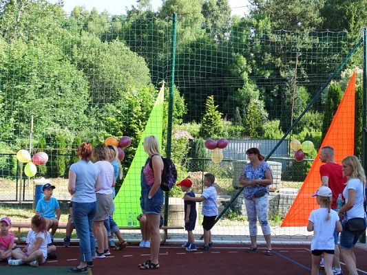  Grafika #88: FESTYN- "MAMA, TATA i JA"