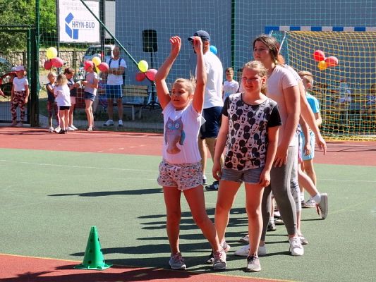  Grafika #78: FESTYN- "MAMA, TATA i JA"