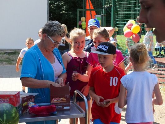  Grafika #45: FESTYN- "MAMA, TATA i JA"