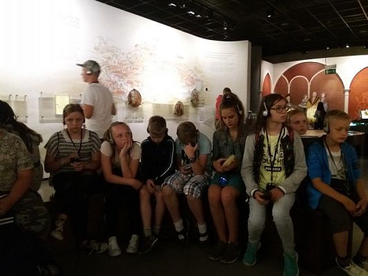  Grafika #49: Wycieczka do Warszawy