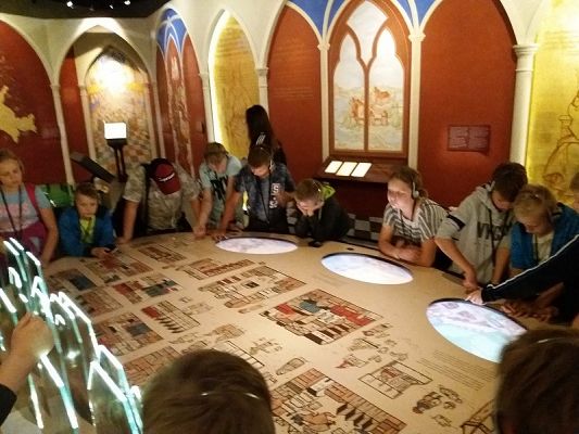  Grafika #54: Wycieczka do Warszawy