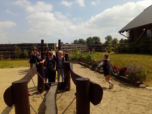  Grafika #4: Piraci z Karaibów