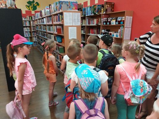 Grafika #6: Wycieczka 6 - latków do MBP w Lęborku