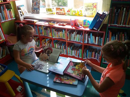 Grafika #27: Wycieczka 6 - latków do MBP w Lęborku