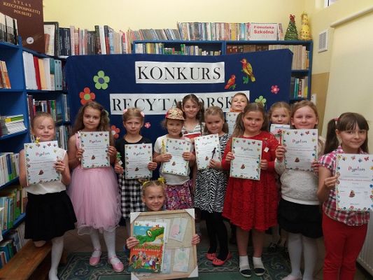 Grafika #32: Szkolny Konkurs Recytatorski