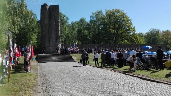 Grafika #25: 73. rocznica oswobodzenia KL STUTTHOF