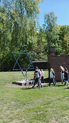 Grafika #44: 73. rocznica oswobodzenia KL STUTTHOF