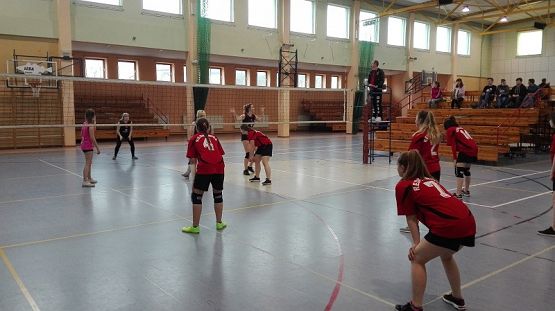  Grafika #5: Powiatowe zawody w piłkę siatkową dziewcząt w ramach Igrzysk Młodzieży Szkolnej