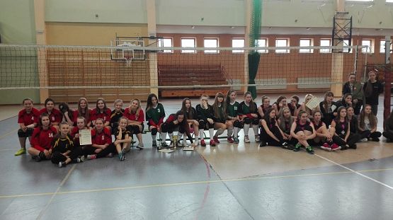  Grafika #9: Powiatowe zawody w piłkę siatkową dziewcząt w ramach Igrzysk Młodzieży Szkolnej